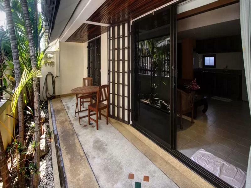 Golden Palms Aparthotel 2*